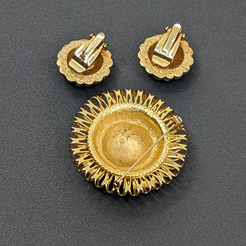 Vintage Brooch and Earring Set Costume Jewelry - Picture 4 of 5